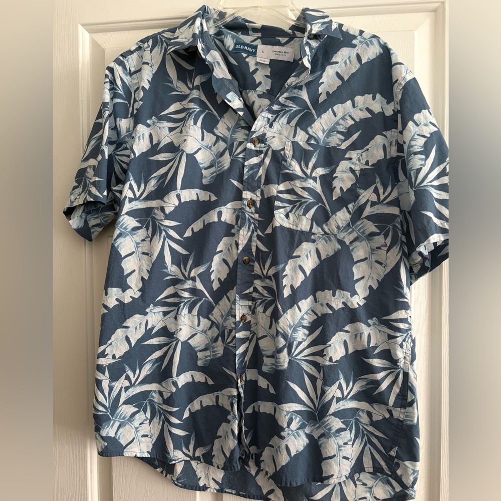 Old Navy Men's Blue Leaf Print Shirt